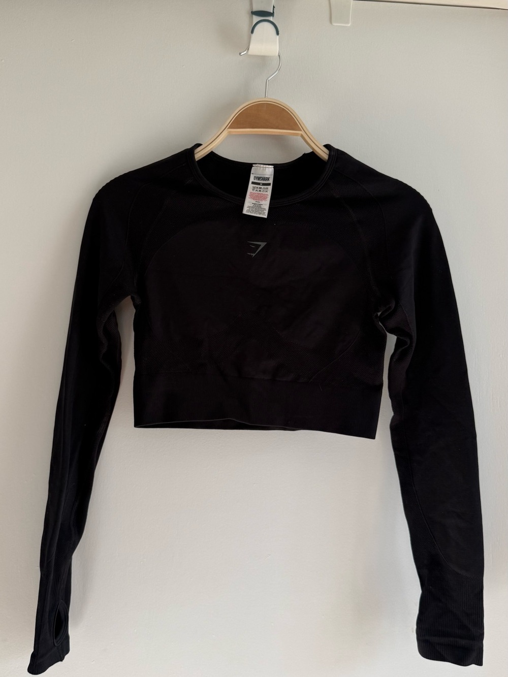 Gymshark Black Long-Sleeve Cropped Seamless Top